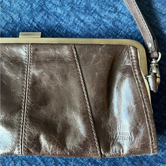 Kenneth Cole Reaction Brown Leather Frame Clutch Wristlet Kiss Lock Bag - Picture 8 of 14